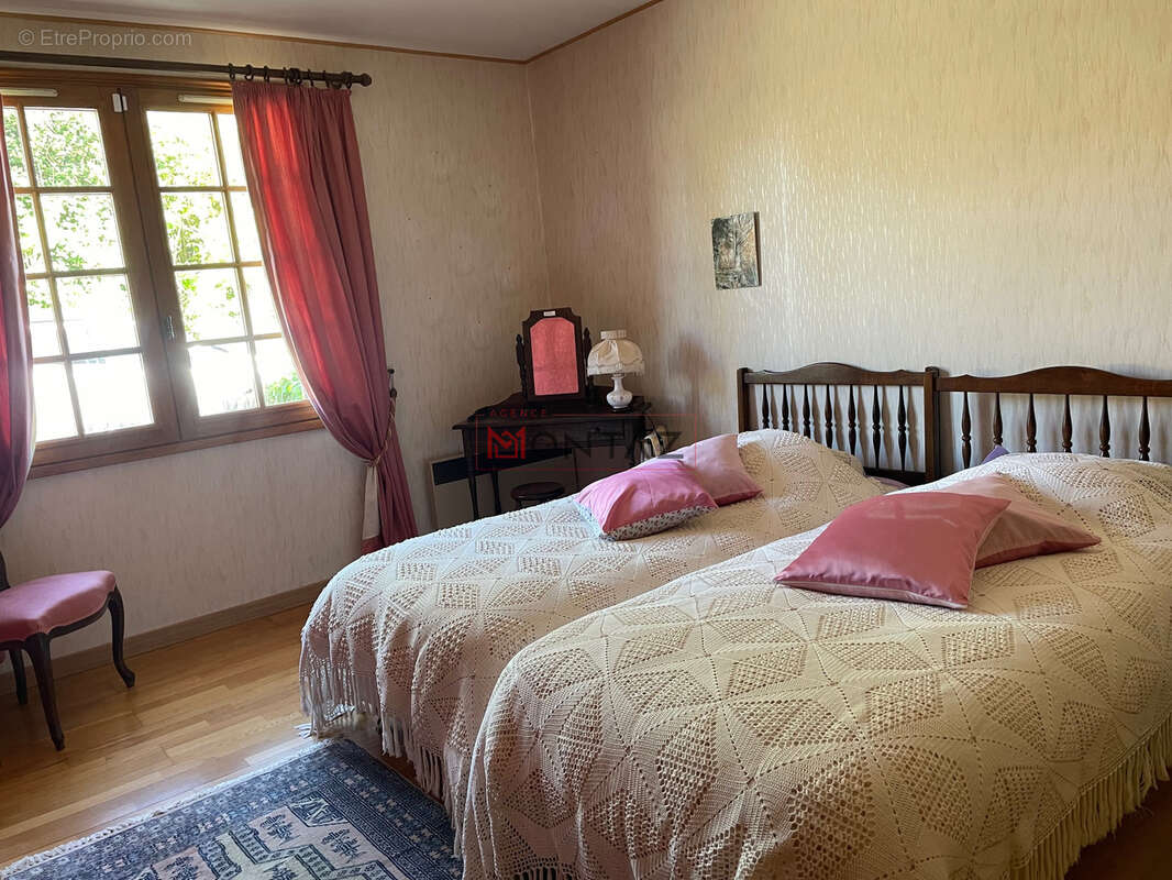 Maison à LA FERTE-GAUCHER