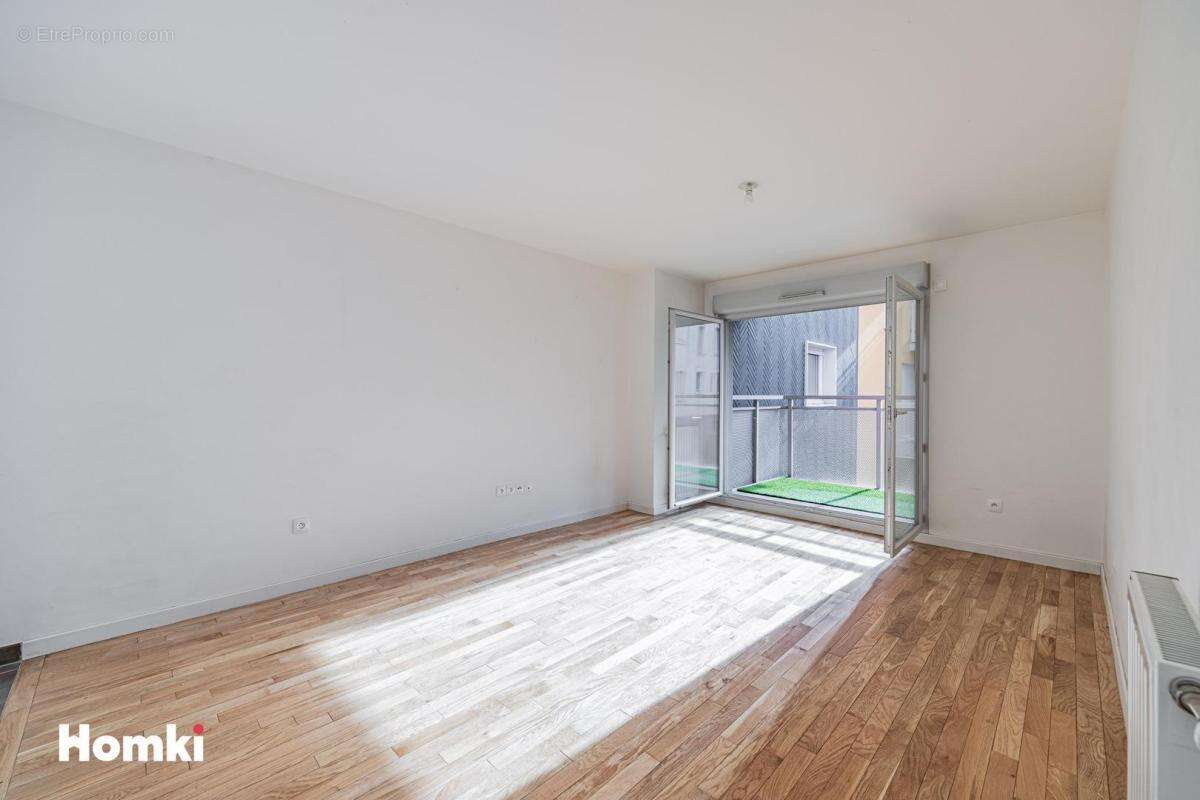 Appartement à CLICHY