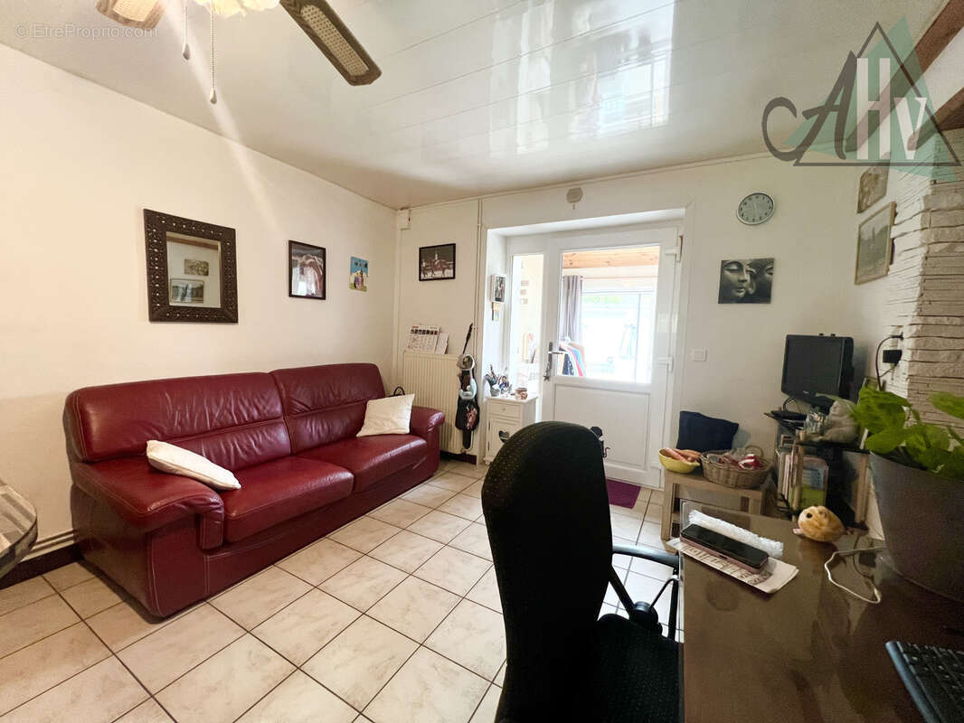 Maison à CHALAUTRE-LA-PETITE
