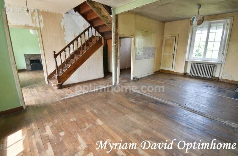 Maison à rénover de 107 m² avec jardin et garage – Proche centre-ville de Rostrenen - photo 3