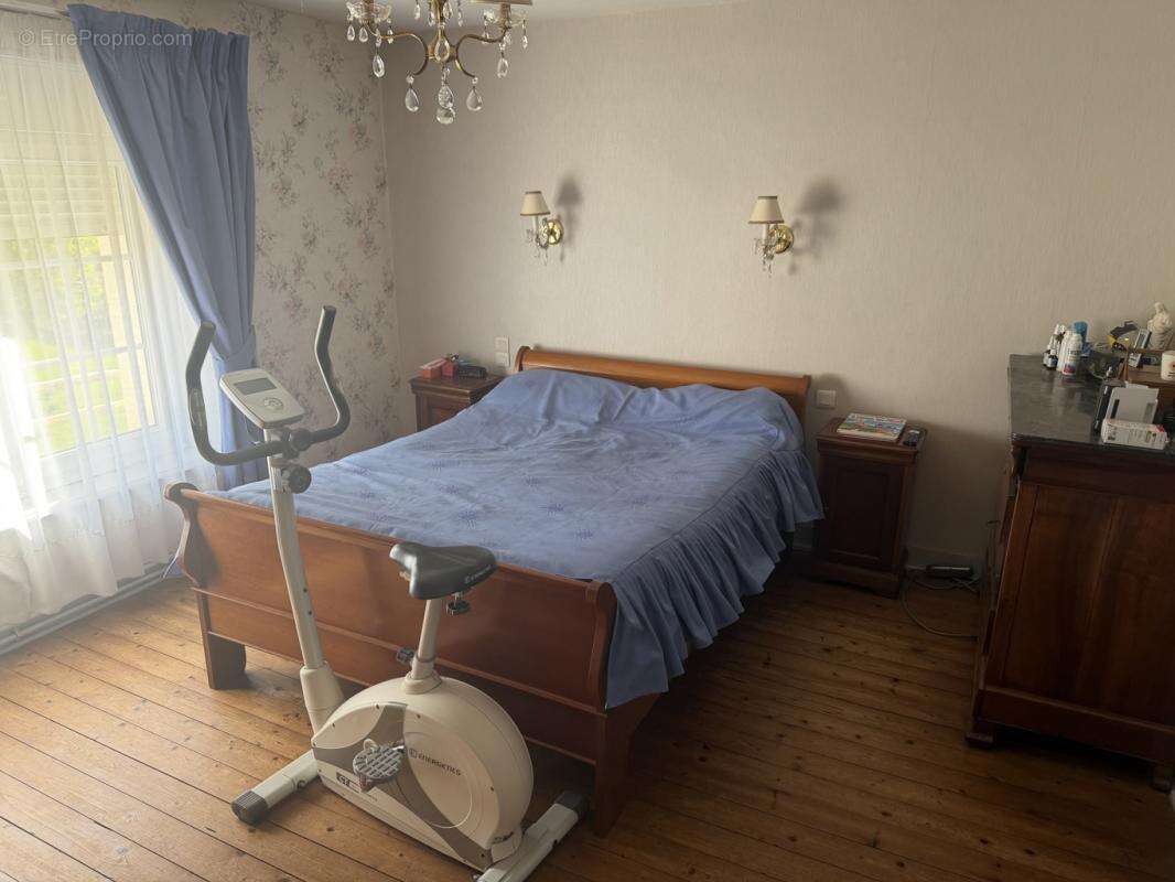 Maison à LA CHAPELLE-SOUEF