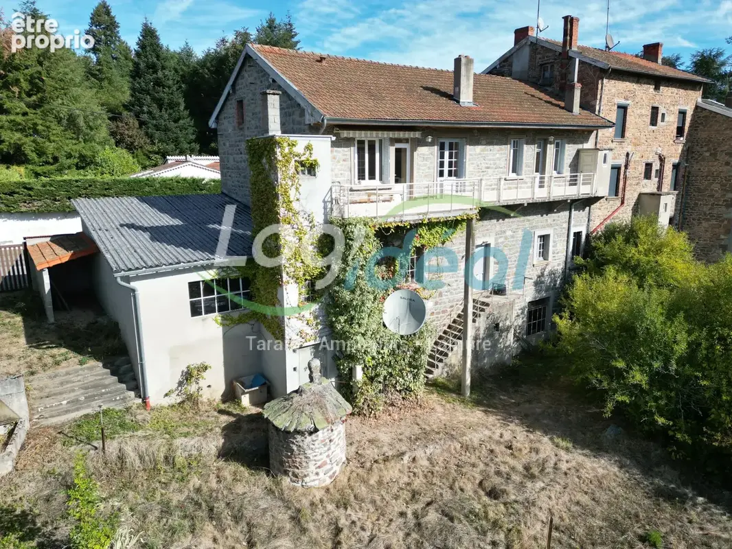 Maison à AMPLEPUIS