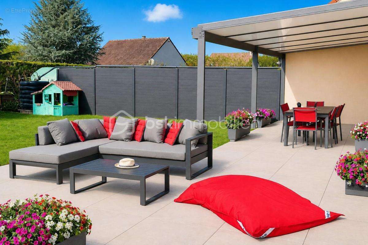 Maison à EPERNON