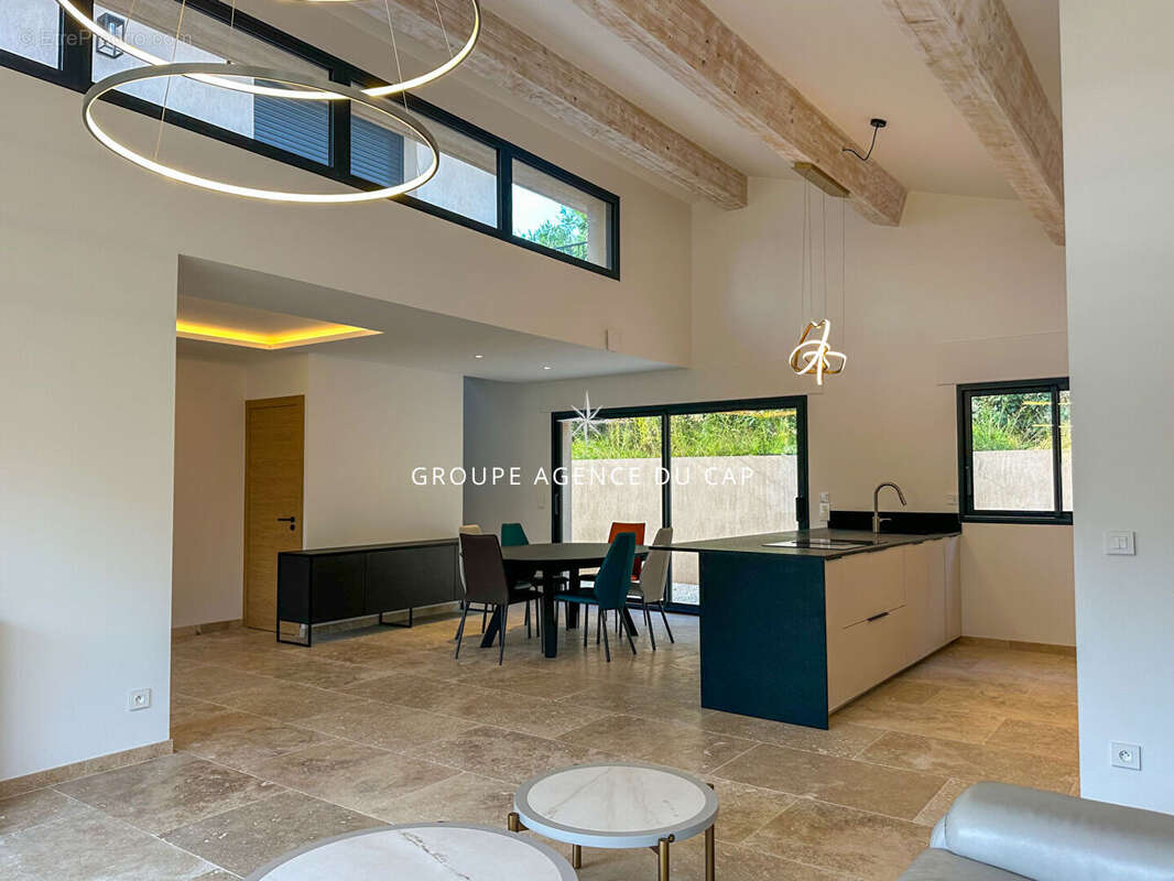 Maison à SAINTE-MAXIME