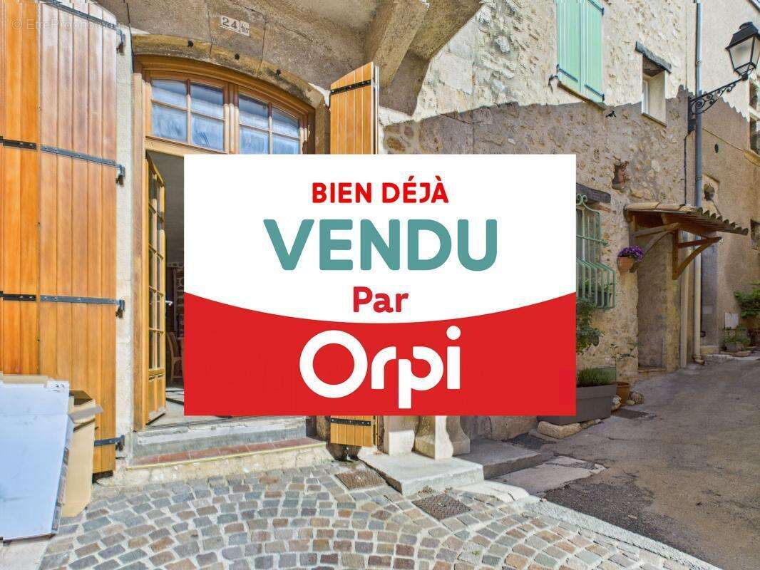 Maison à TOURRETTES