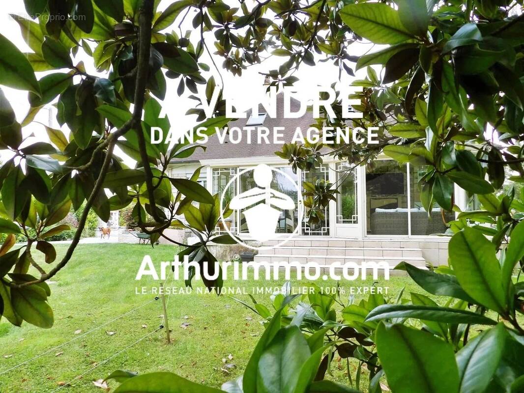 Maison à IVRY-LA-BATAILLE