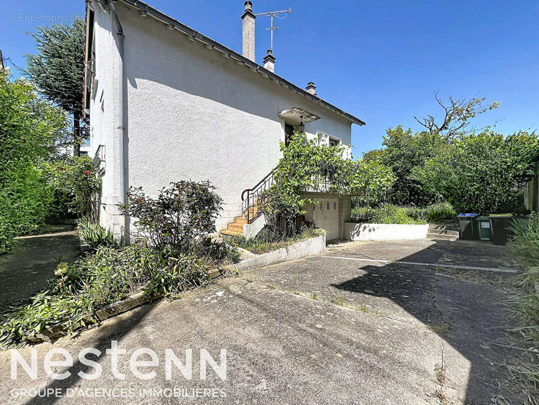 Maison à VILLENEUVE-SAINT-GEORGES