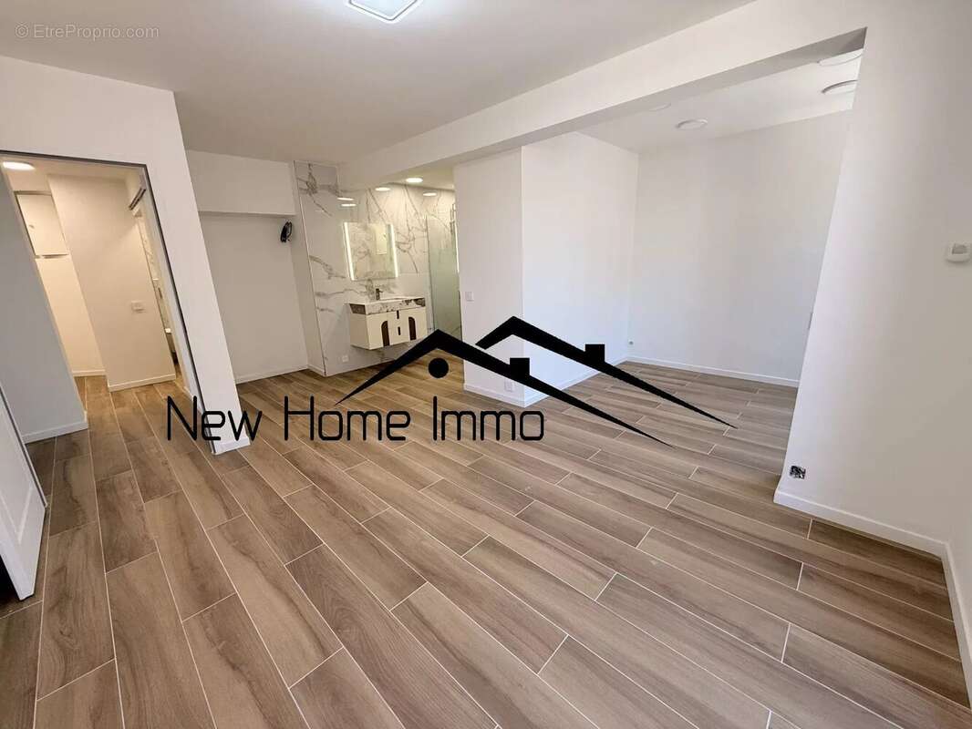 Appartement à MARSEILLE-6E