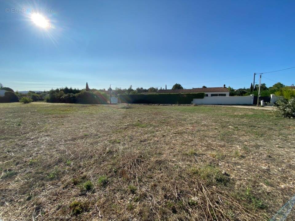 Terrain à GAREOULT