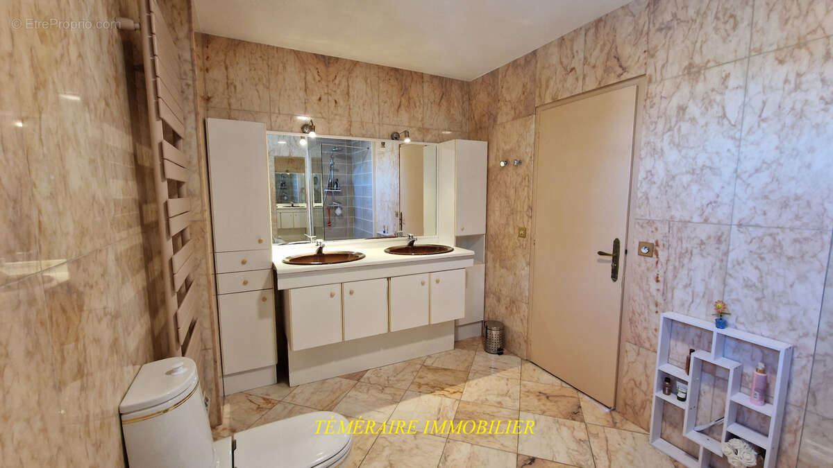 Appartement à CHAMPAGNOLE