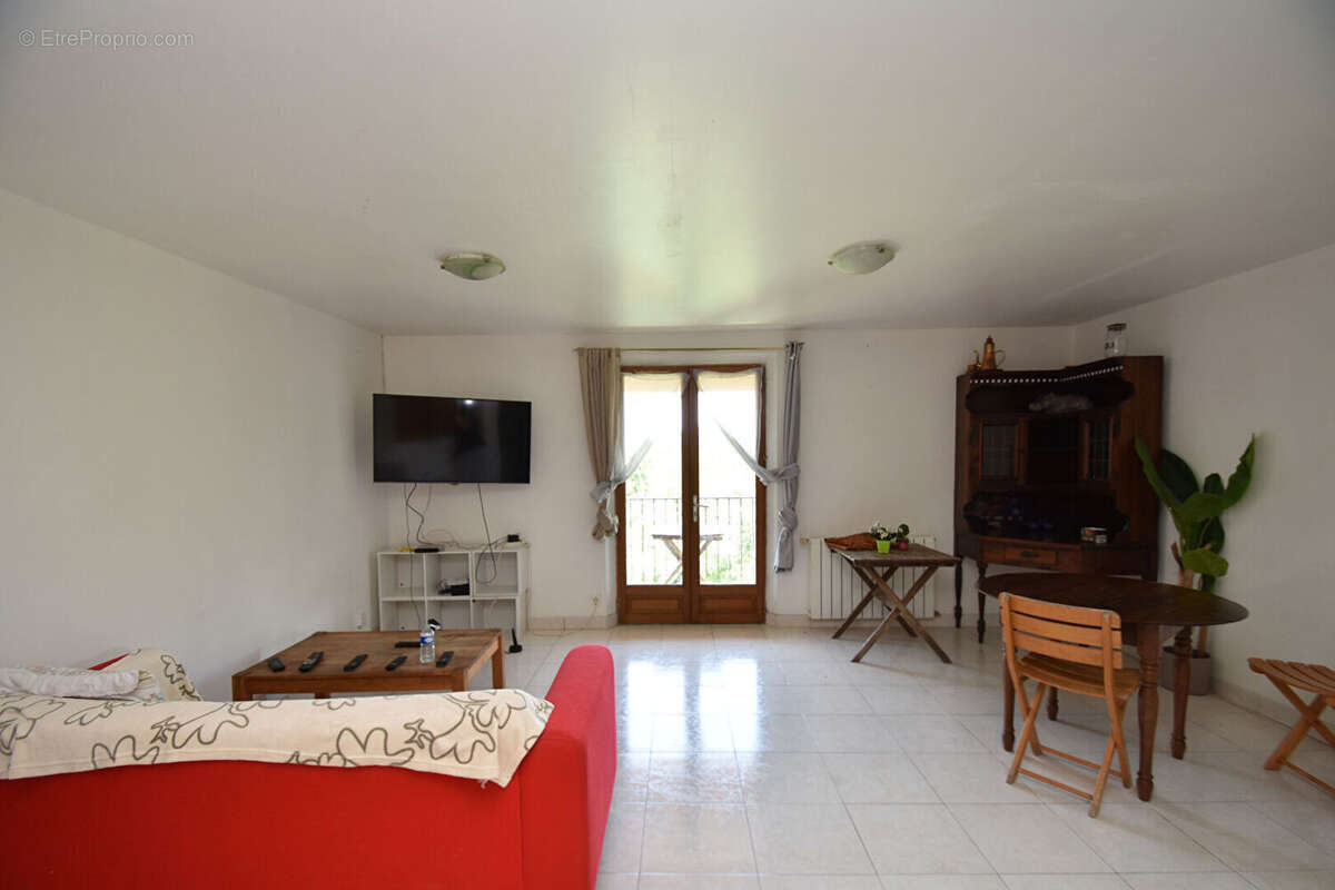 Maison à SAINT-PAUL-EN-FORET