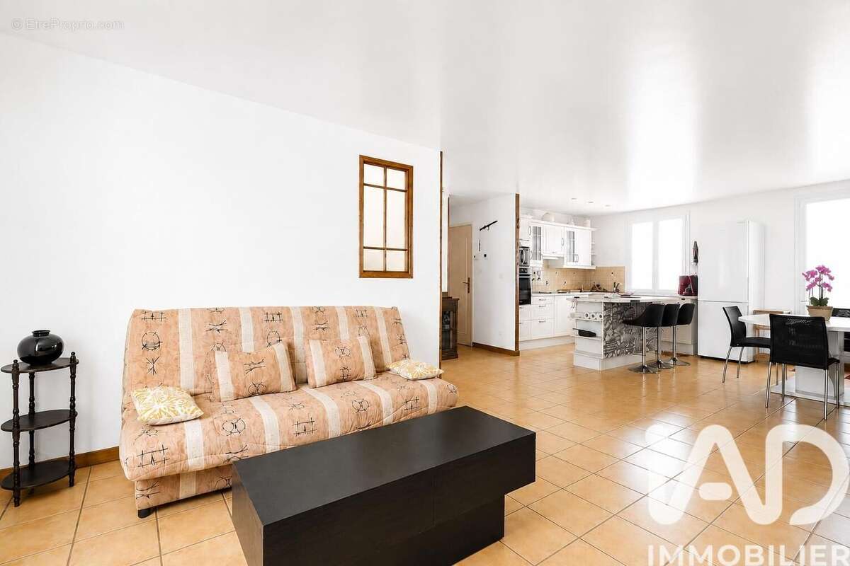 Maison 85 m² à Villeron  - photo 3