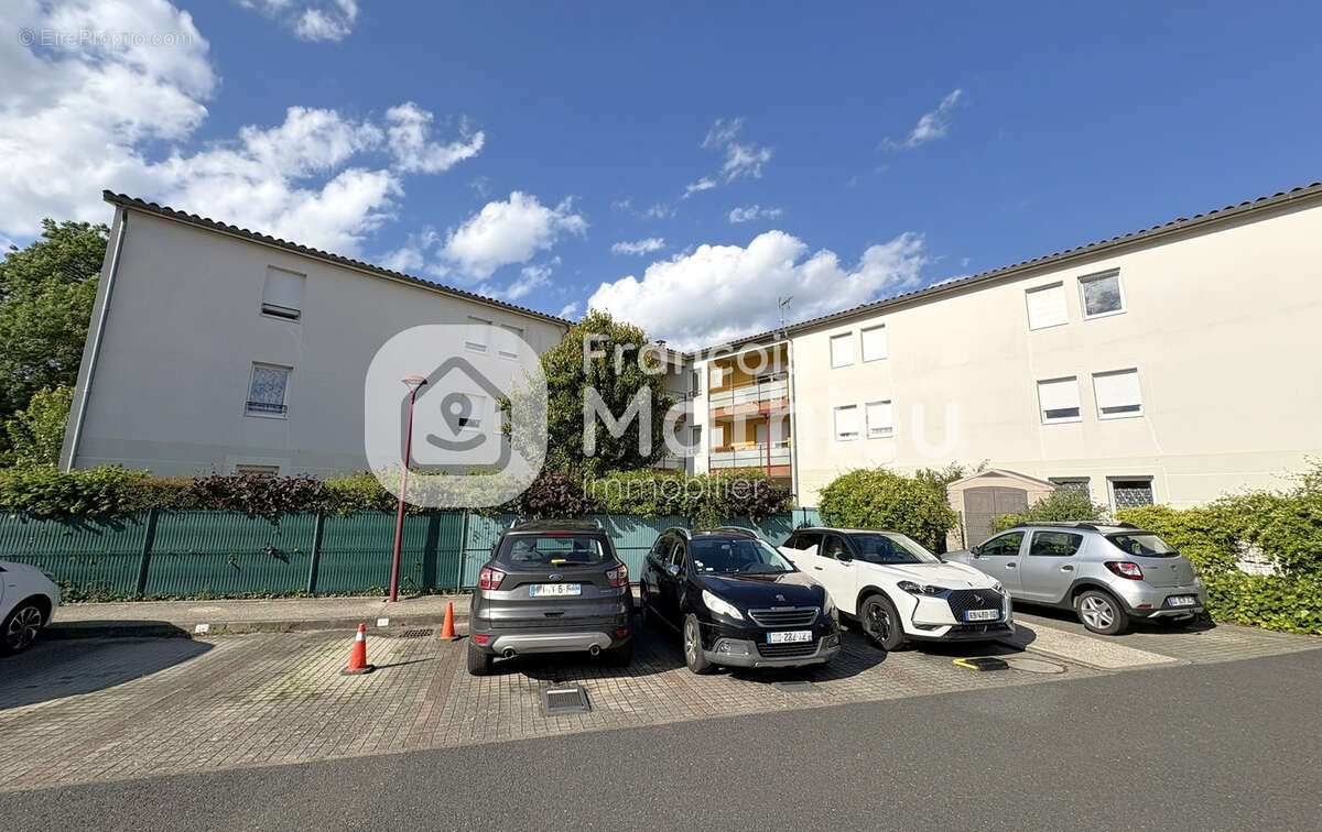 Appartement à SAINT-ANDRE-DE-CORCY