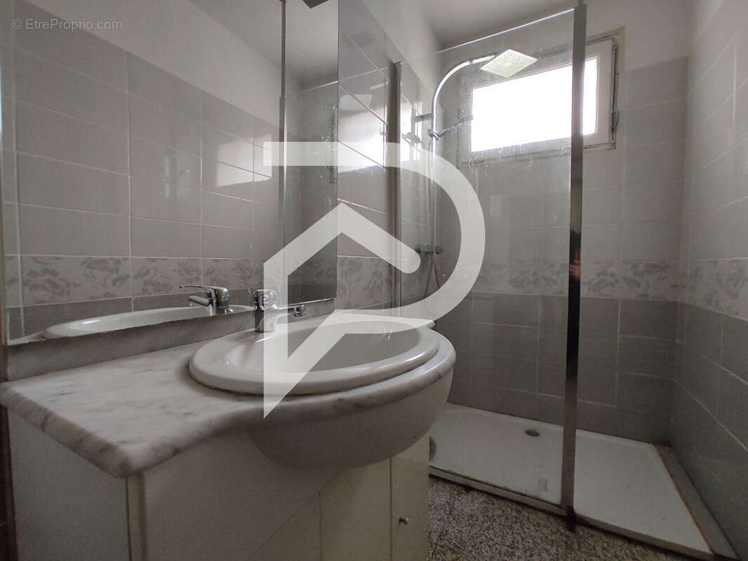 Maison à SAINT-ANTOINE-SUR-L&#039;ISLE