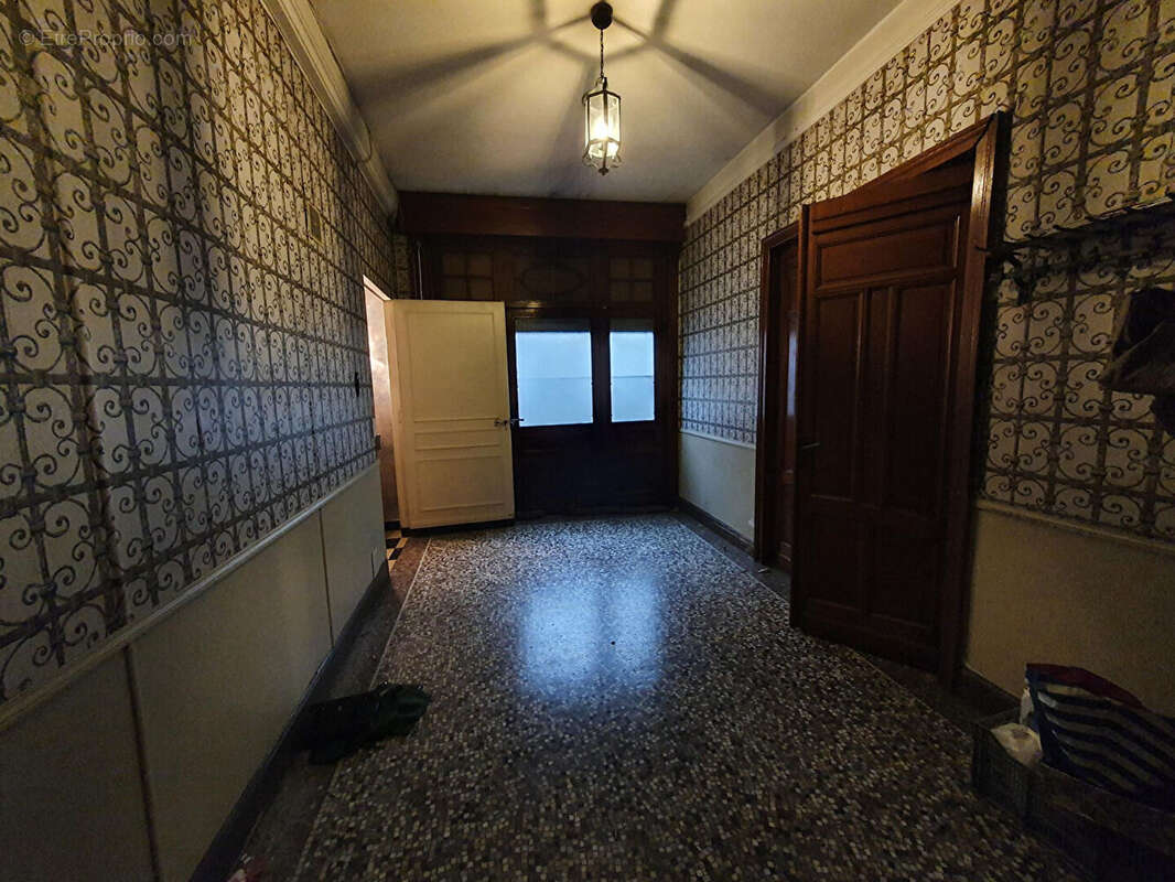 Maison à SAINT-QUENTIN