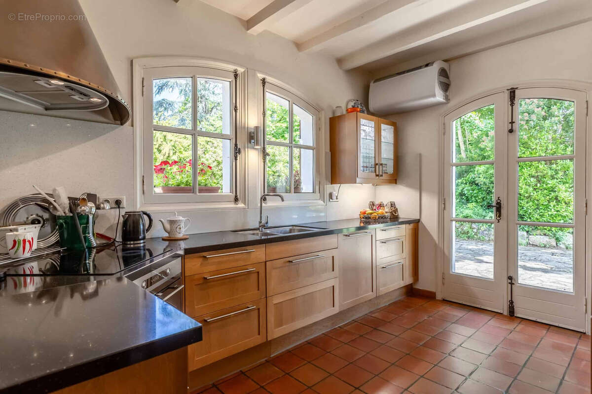Country property - photo 16