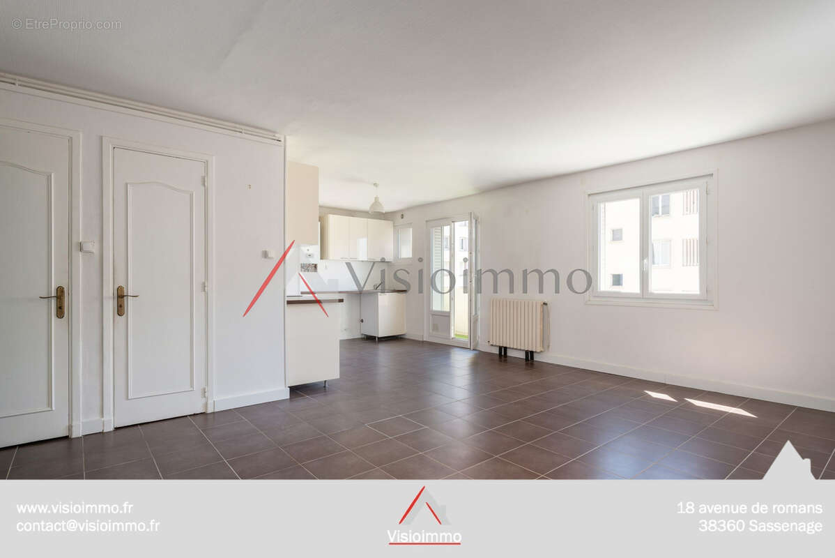 Au pied du Tram C   Spacieux T3 de 61 m2 - photo 6