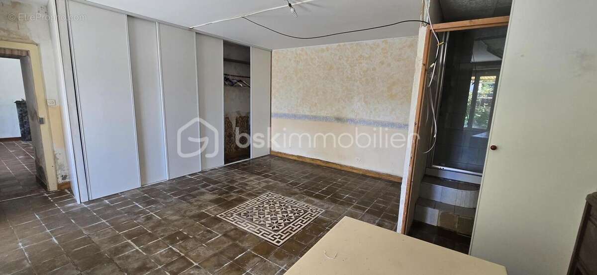 Maison à SAINT-MARTIN-DE-SANZAY