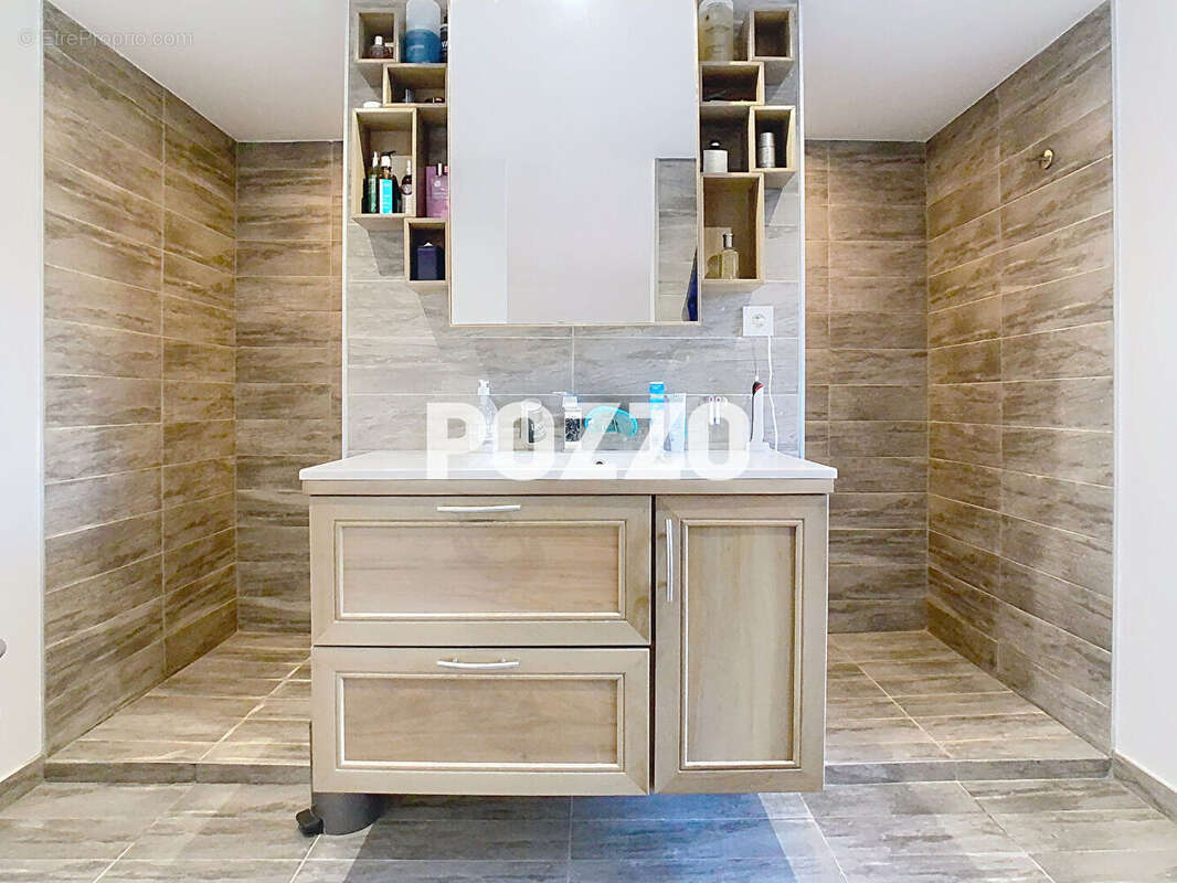 A vendre - belle maison renovee - pontorson - photo 8