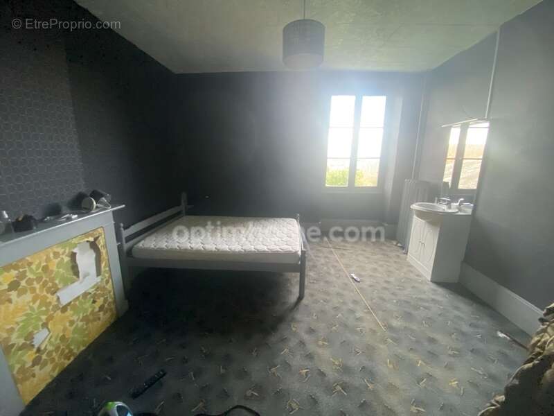 Maison à CHENERAILLES