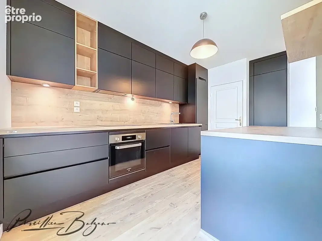 Appartement à vendre 5 pièces de 114m² LYON 3EME ARRONDISSEMENT (69)  Dpt Rhône (69) – Lyon 3ème – Rue de Montbrillant - photo 12