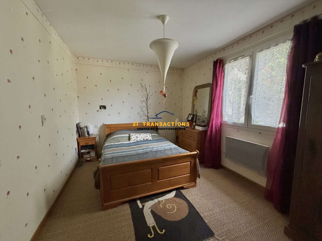 Maison à LA GRAND-CROIX