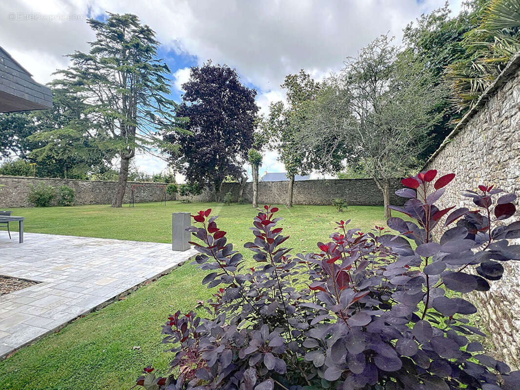 Maison à SAINT-RENAN