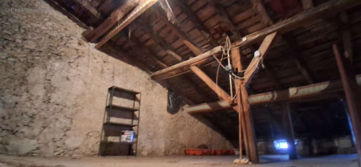 Maison à TOCANE-SAINT-APRE