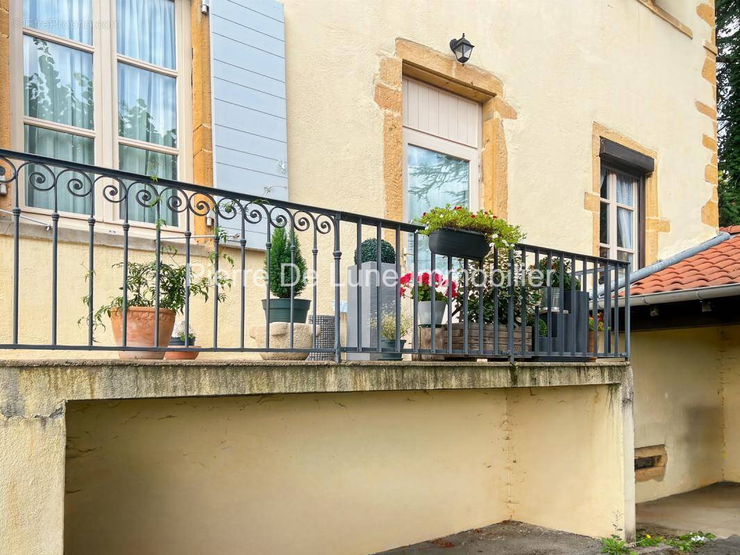 Appartement à LE BOIS-D&#039;OINGT