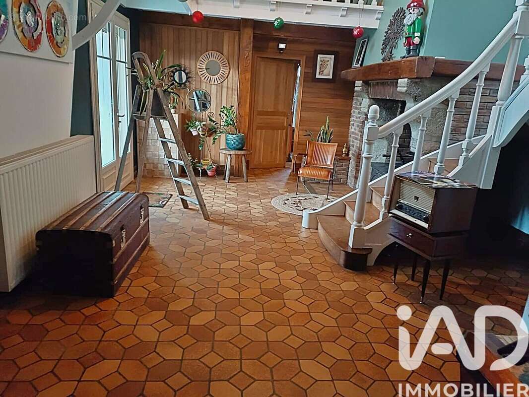 Photo 2 - Maison à MENOMBLET