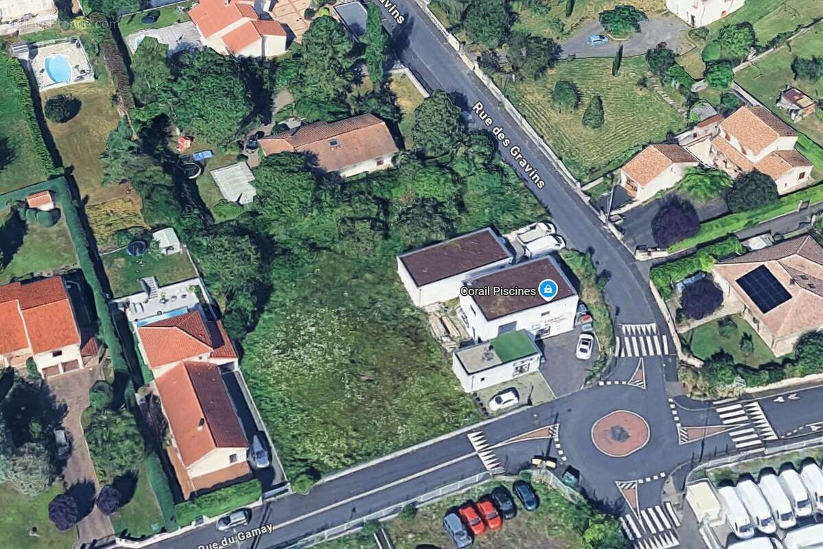 Terrain 738 m² à Aubiere  - photo 2