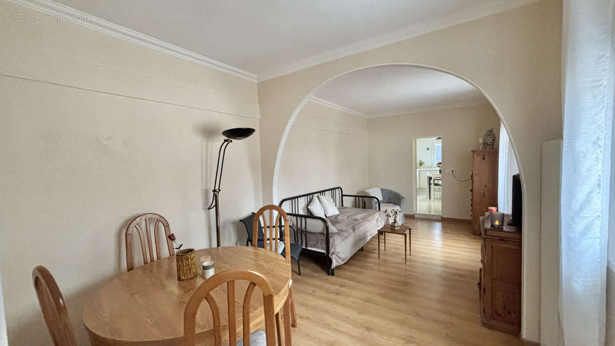 Maison à SAINT-GRATIEN