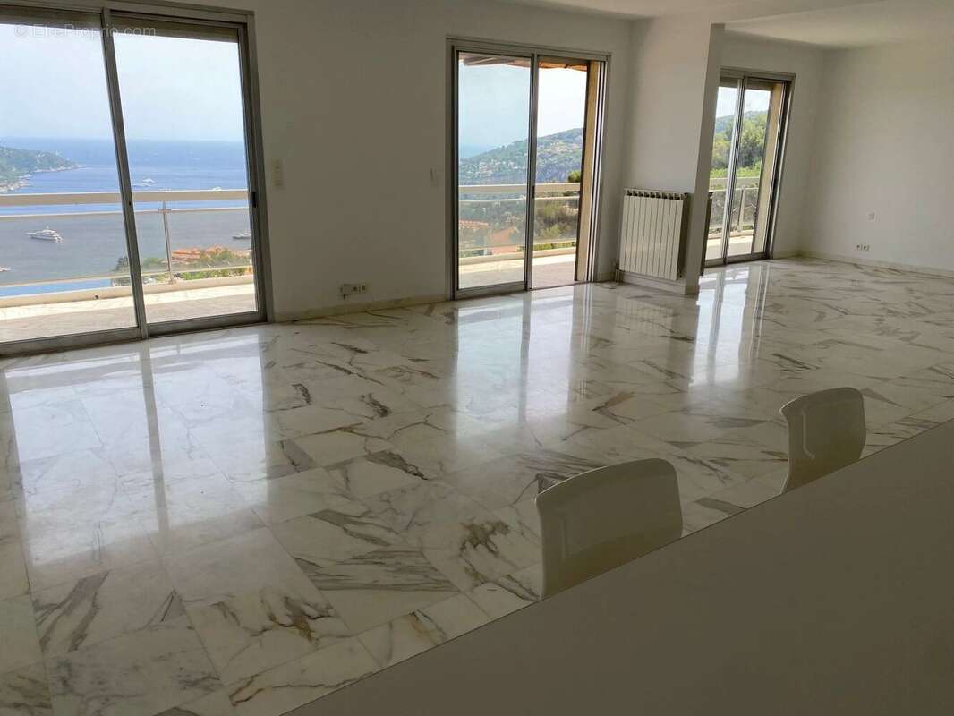 Appartement à VILLEFRANCHE-SUR-MER