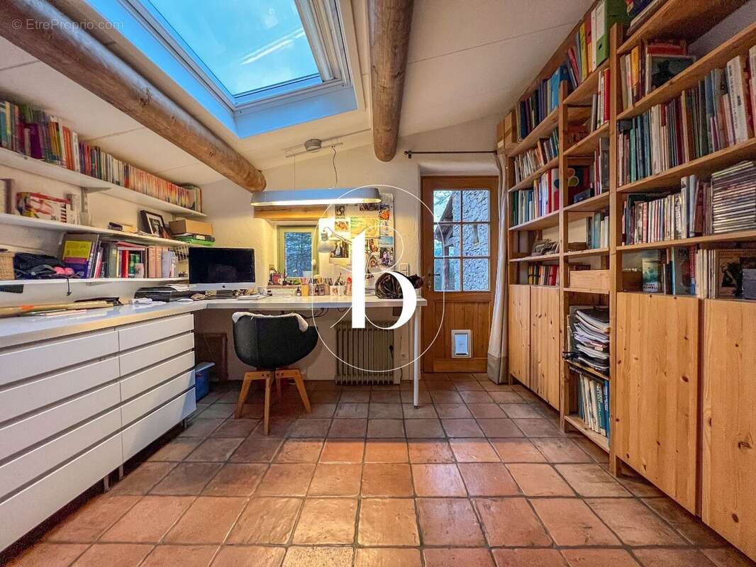 Maison à GOUDARGUES