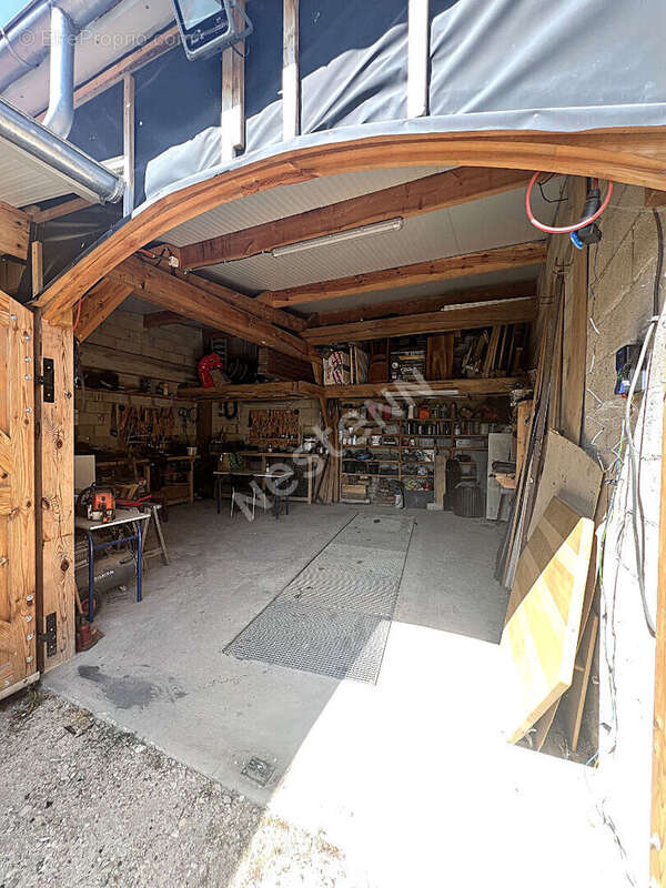 Villeneuve sur Aisne : Maison 2019 - 3 chambres - garage + dépendances - photo 12