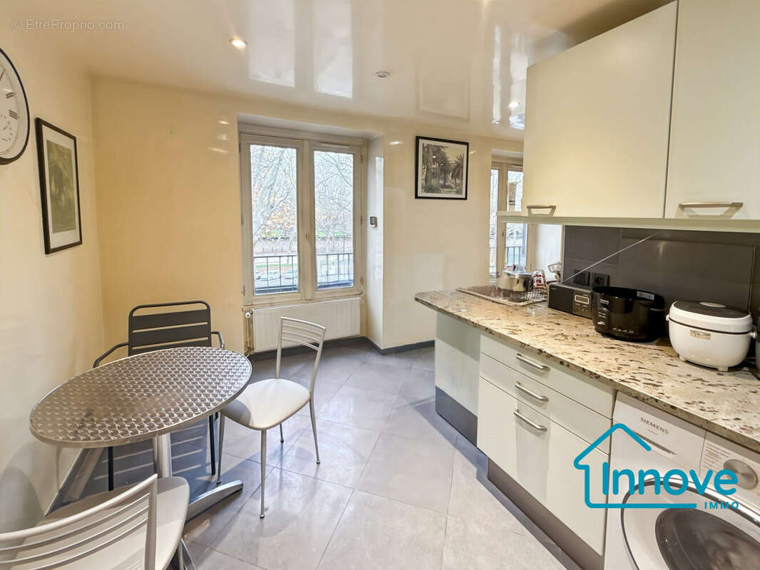 Appartement à VERSAILLES