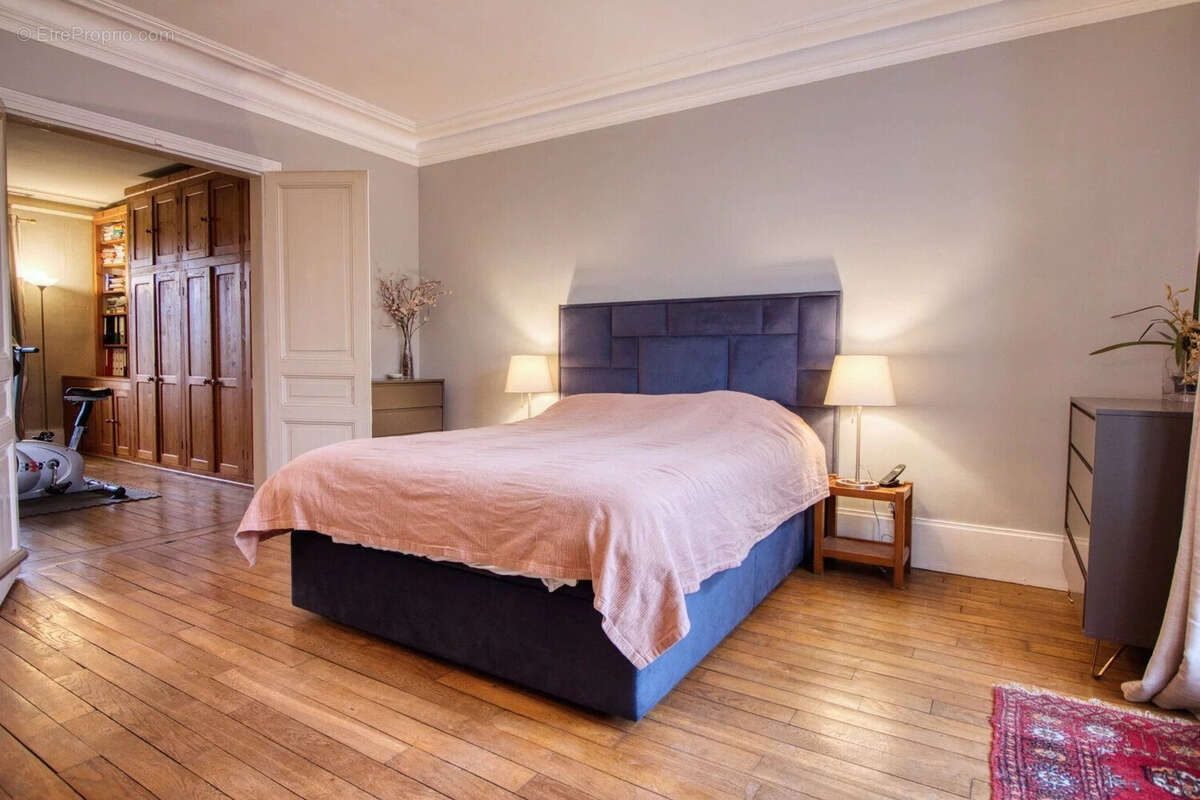 Maison à DAMMARIE-LES-LYS