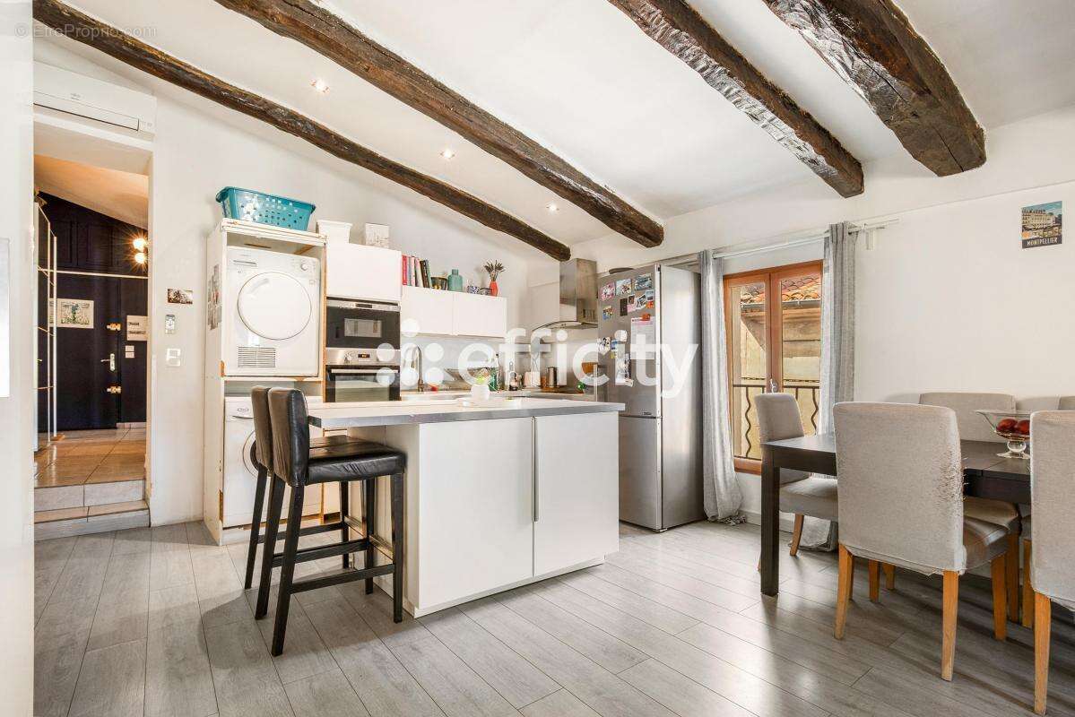 Appartement à PEZENAS