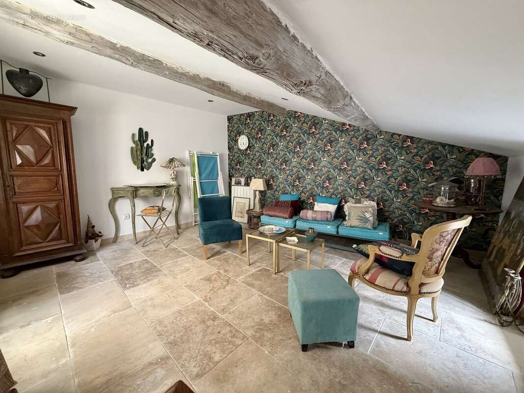 Maison à PUISSERGUIER