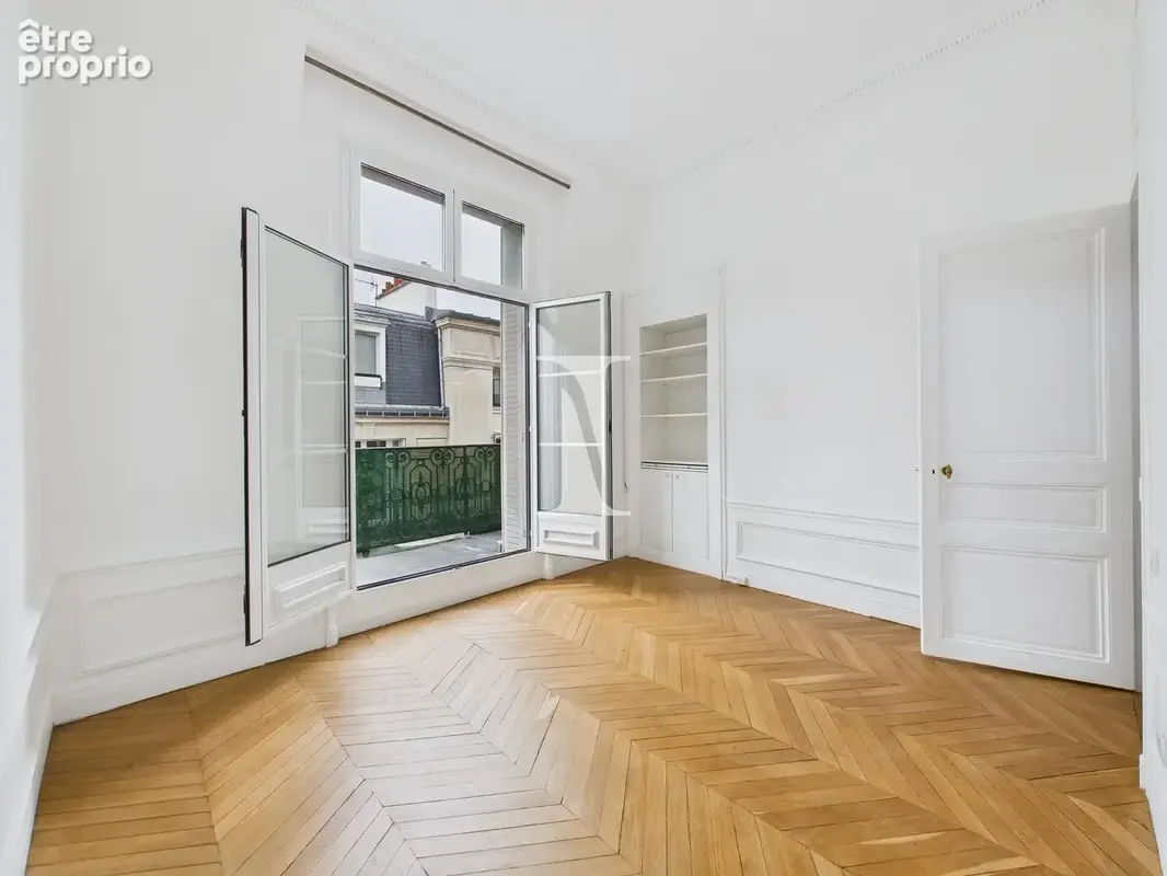 Appartement 5 pièces 196 m² à vendre à Paris-16e (75016) - photo 9