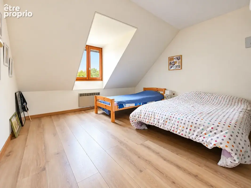 À vendre 78690 les essarts-le-roi   8 pièces   sous-sol total   terrain 1 667 m2   proche commodités - photo 7