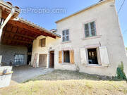 Maison à LUZILLAT
