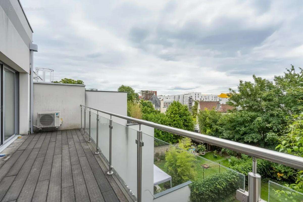 Maison de 6 pièces de 180 m² à Champigny-sur-Marne - photo 4
