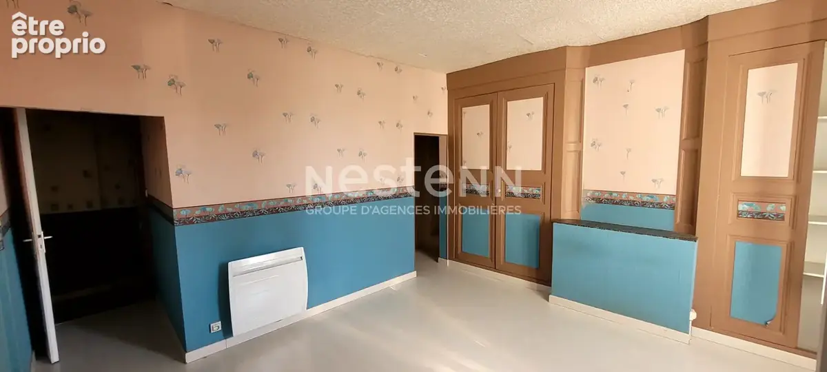Immeuble mixte : boulangerie louée + appartement : 251 m² utiles + annexes - photo 5