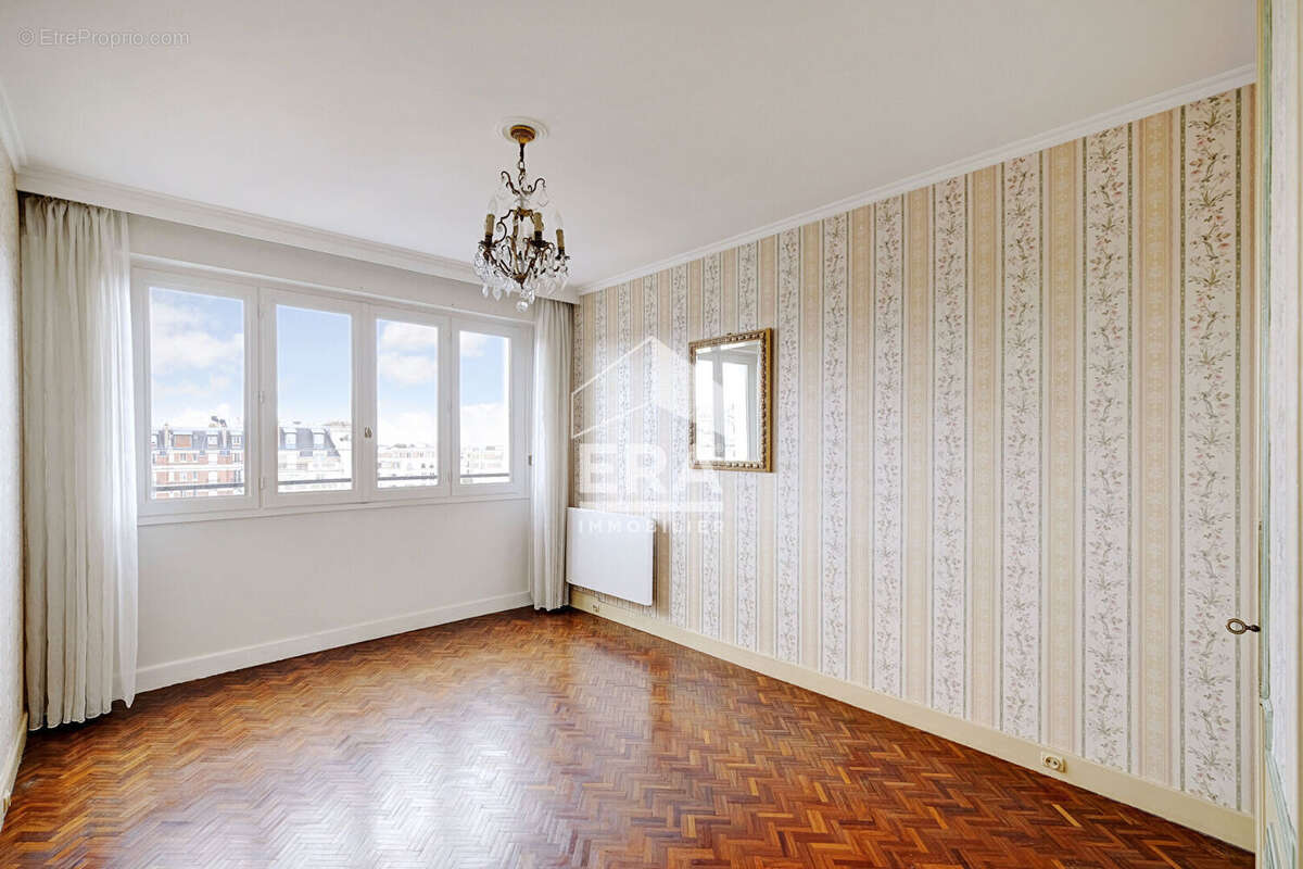 Appartement à PARIS-12E