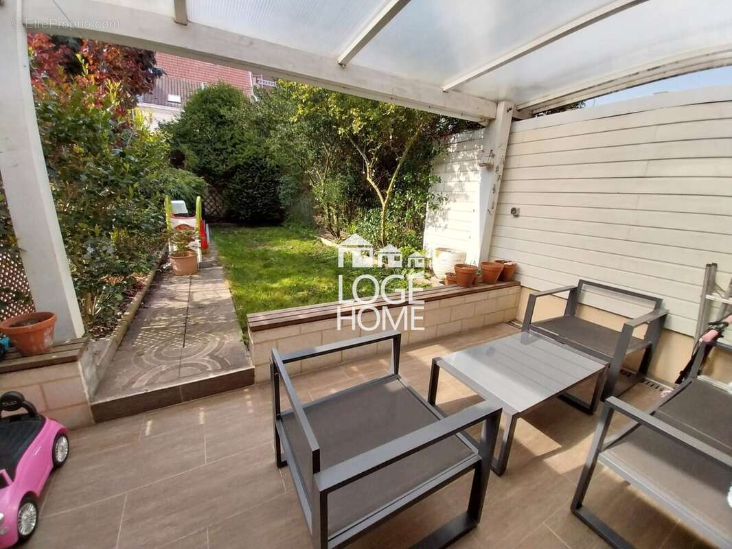 Maison à HELLEMMES-LILLE