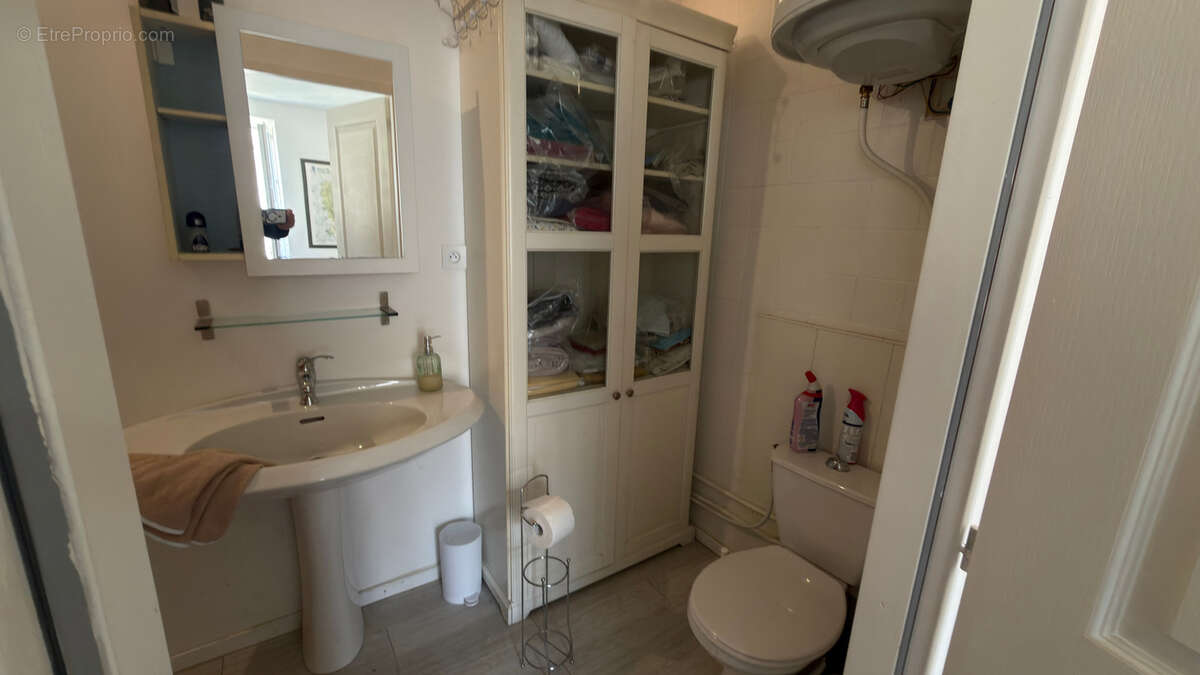 Propriété centre ville ROUVRAY  ( 21 cote d'or ) au calme habitable de suite - photo 13