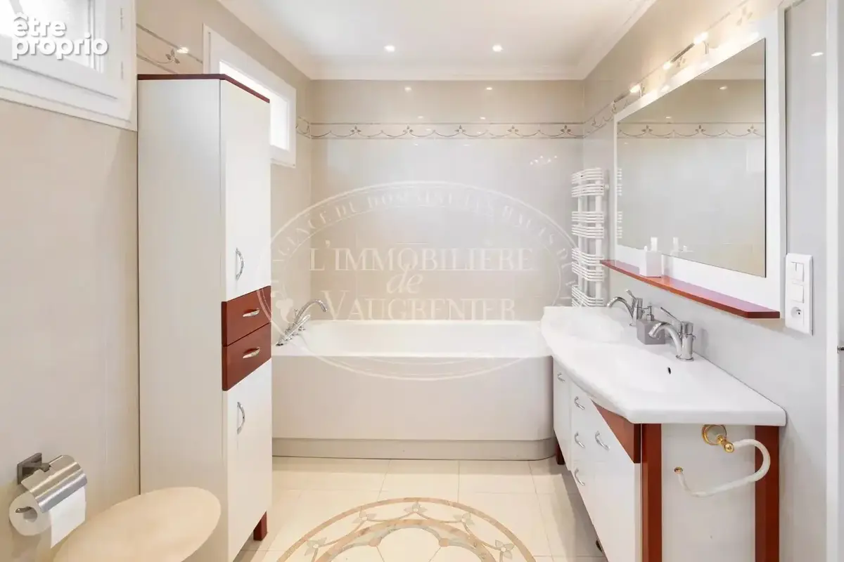 Maison 6 pièces Vence - 1 150 000€ - photo 12