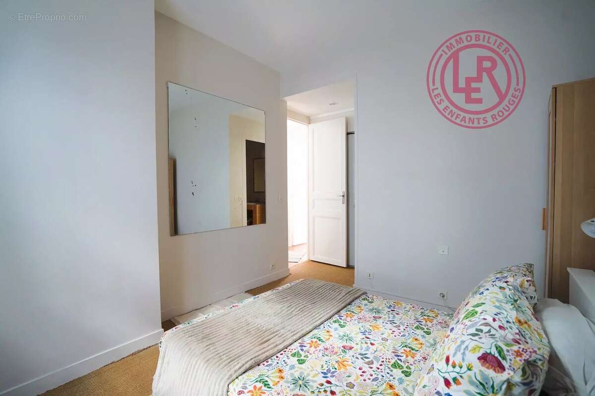 Appartement à PARIS-6E