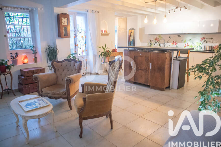 Photo 9 - Maison à LIVERDY-EN-BRIE